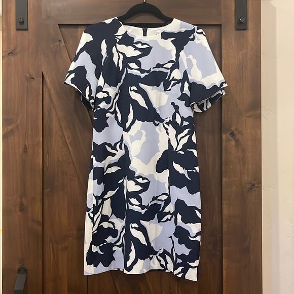 Abstract pattern - Picture 1 of 3